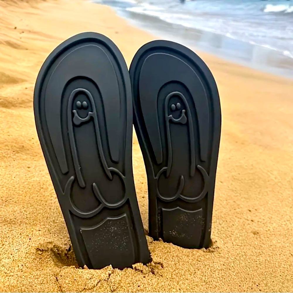New 9.5-10 funny gag joke bro penis dick print flip flops vacation spring break - Picture 3 of 4